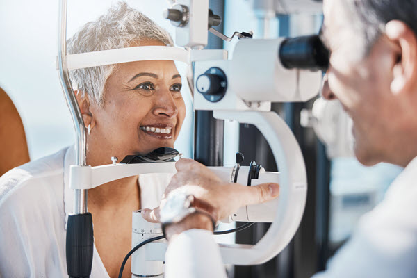 Eye Exam Eye Care Specialists of Michigan